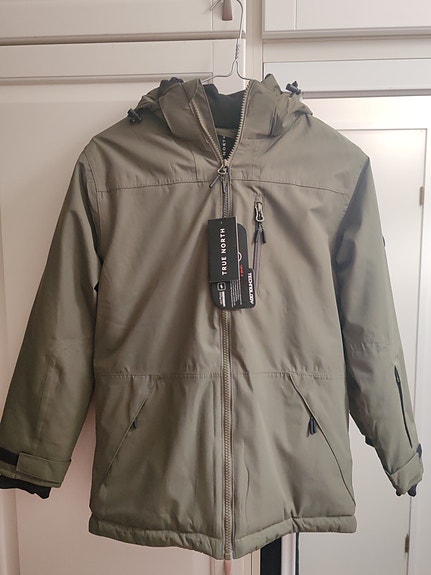 True nort talvitakki 134/140cm