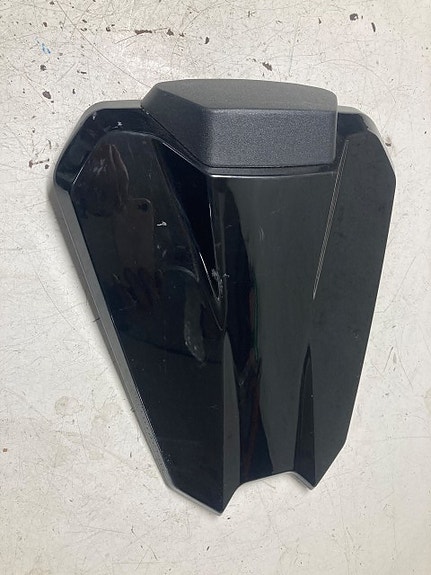 KTM 1290 Super Duke R 20-23 seat cover