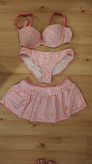 Söpö bikini setti pinkki kukka koko 170/95 (aasialainen koko)
