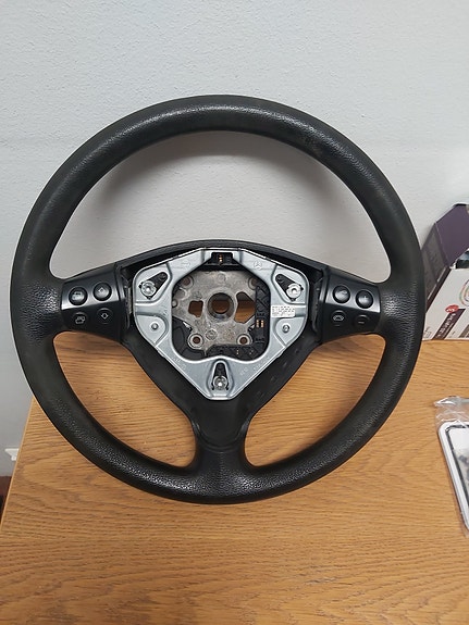 Mercedes-Benz A W169 ohjauspyörä
