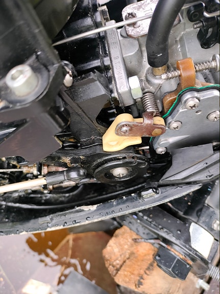 Mercury 8 HP 2 tahti kaasutin