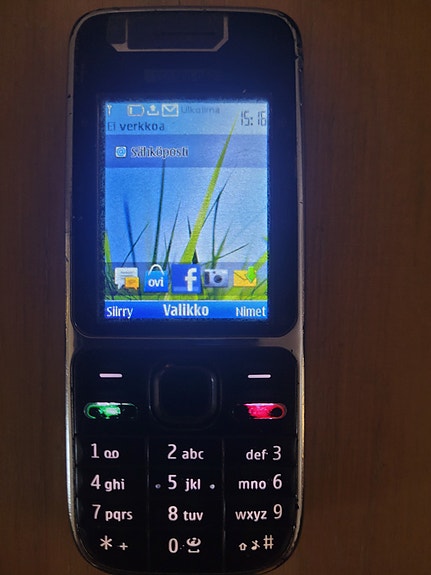 Nokia C2-01