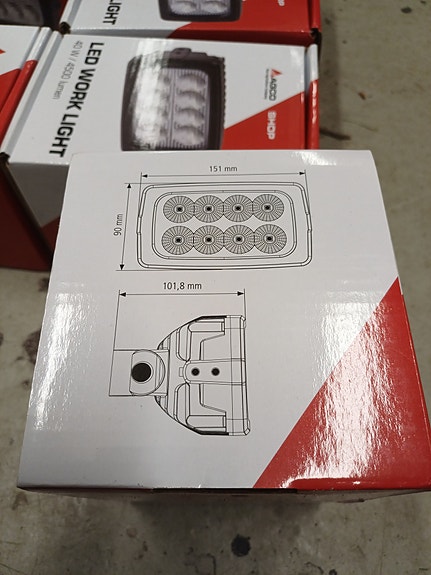 Product image 2 of 3