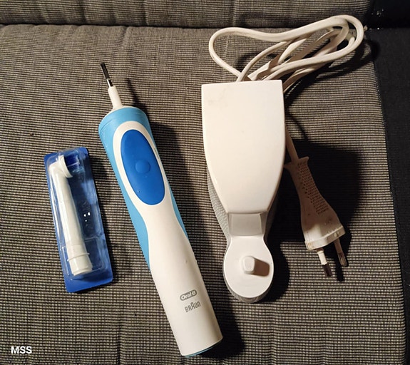 Braun Oral-B sähköhammasharja valkoinen
