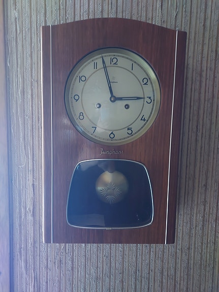 Retro seinäkello
