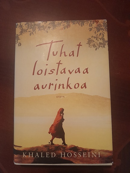 Tuhat loistavaa aurinkoa - Khaled Hosseini