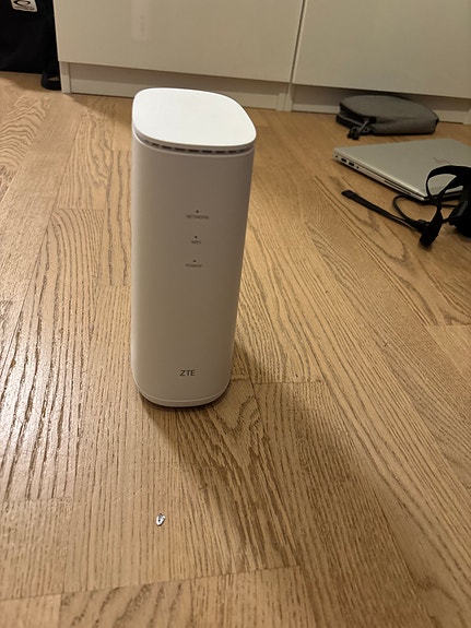 Dna 4G+ ZTE Reititin