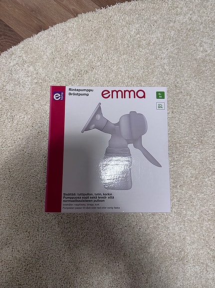 Emma Rintapumppu valkoinen