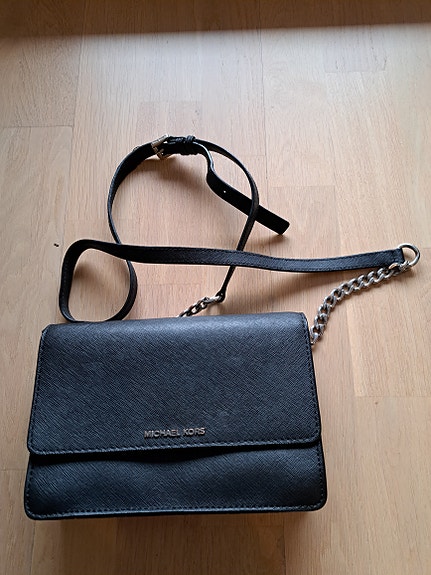 Michael Kors - olkalaukku