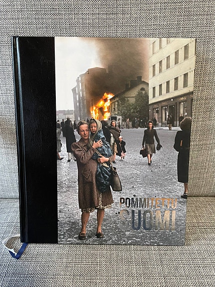 Pommitettu Suomi (Olli Kleemola & Riku Kauhanen) (TARJOA)