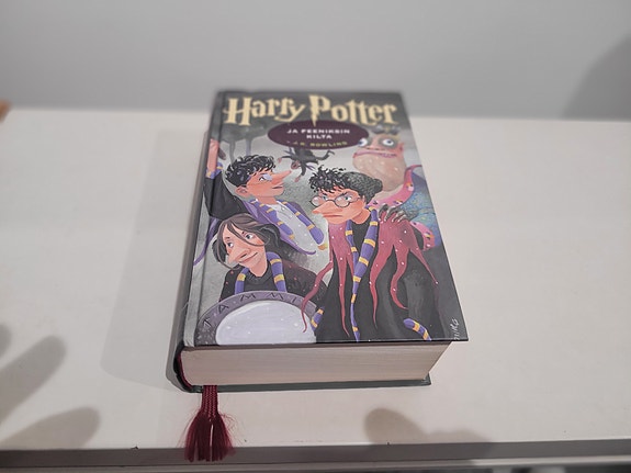 Harry Potter ja Feeniksen Kilta - kovakantinen