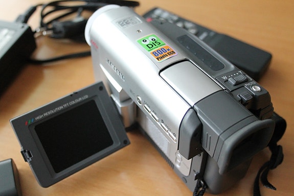 Samsung kasetti video kamera MiniDV Mini DV videokamera tarvikkeineen *VIKA