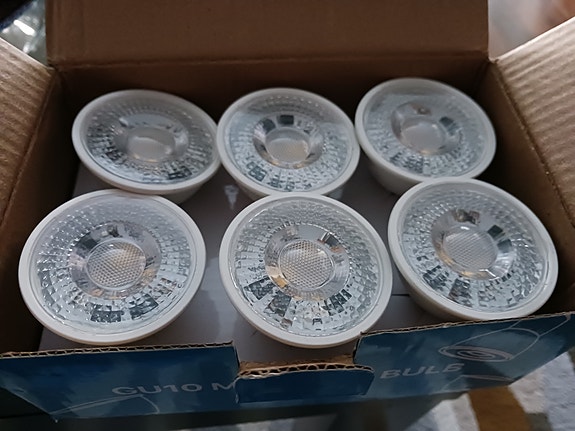 led lamput mr16 gu5.3  12v/24v