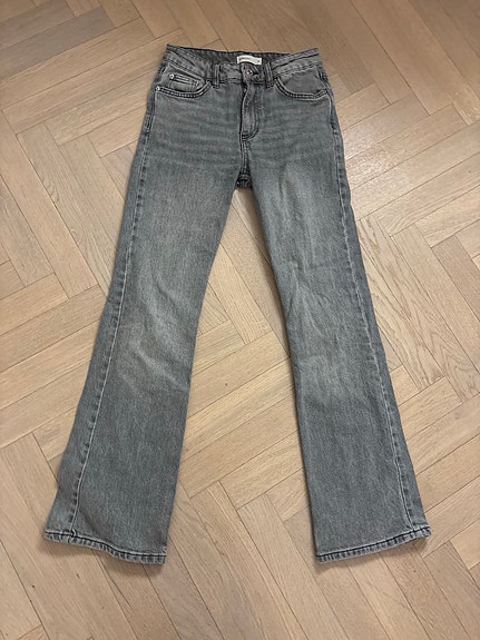 Gina Tricot harmaat farkut koko 34