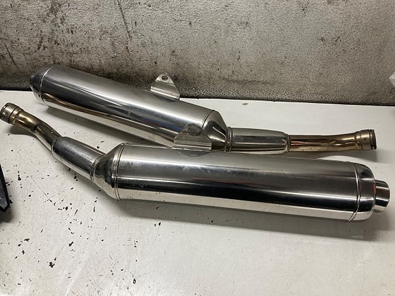 Yamaha BT 1100 Bulldog 01-07 alkuperäiset äänenvaimentajat