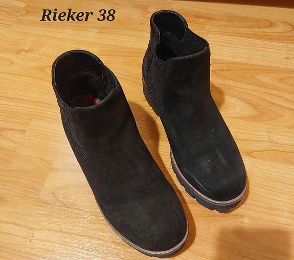Rieker 38