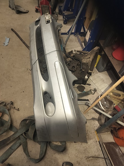 W203 etu puskuri