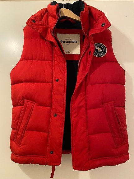 Abercrombie&Fitch liivi 140-146cm