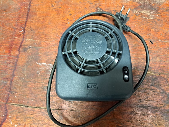 Sisätilanlämmitin Defa 1200w