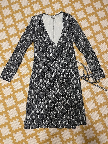 Nanso kietaisumekko