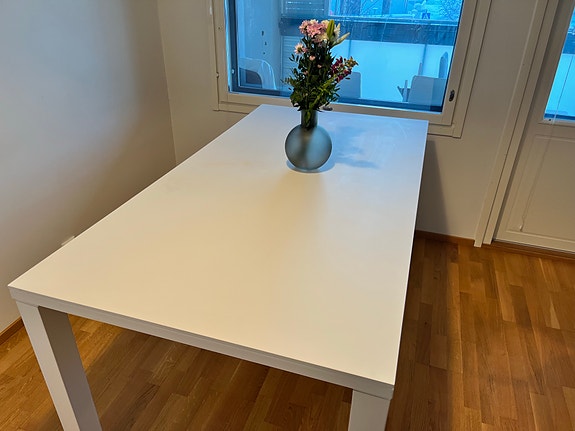 White dining table