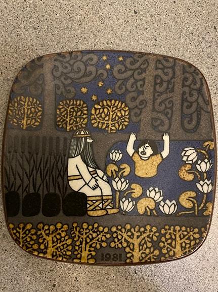 Arabia Kalevala seinä lautanen v.1981