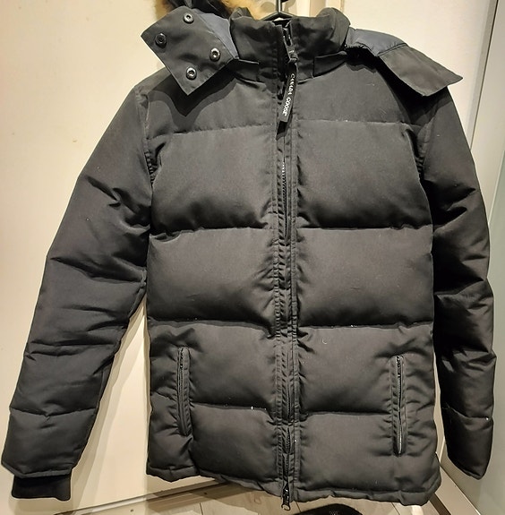 Canada Goose musta M