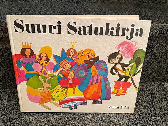 Suuri Satukirja lastenkirja/Sudenpentujen käsikirja,Pelle Pelottoman kirja