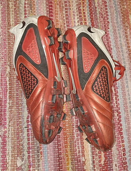 Nike nappikset