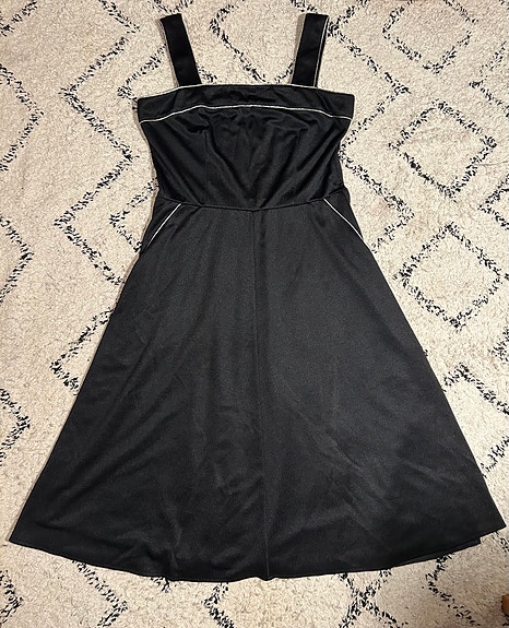Vintage FinnKarelia musta juhlamekko koko 40
