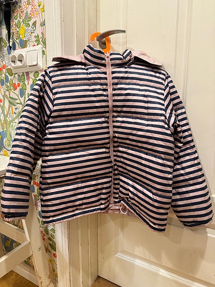 Marimekko lasten käännettävä untuvatakki, koko 134