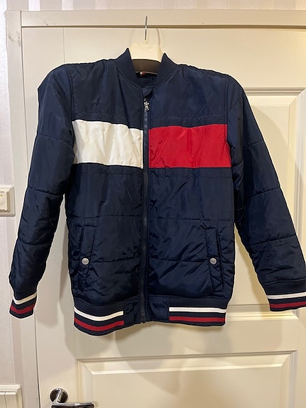 Tommy Hilfiger takki, koko L 14/16