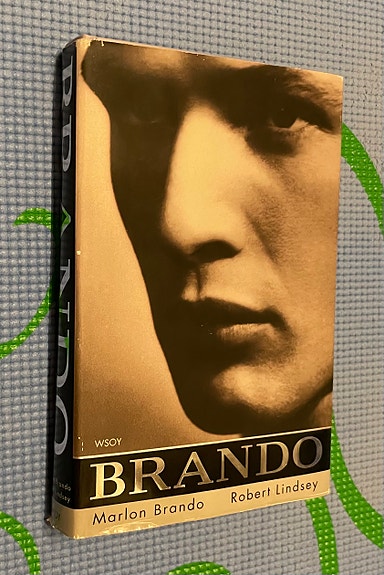 Brando - Brando, Lindsey