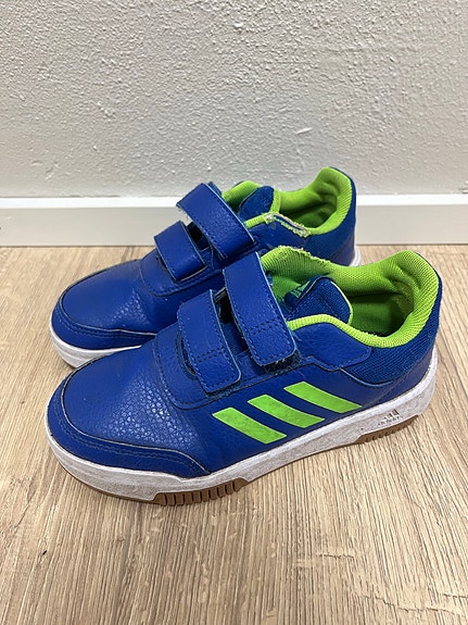 Adidas lasten kengät koko 32 unisex sininen ja vihreä