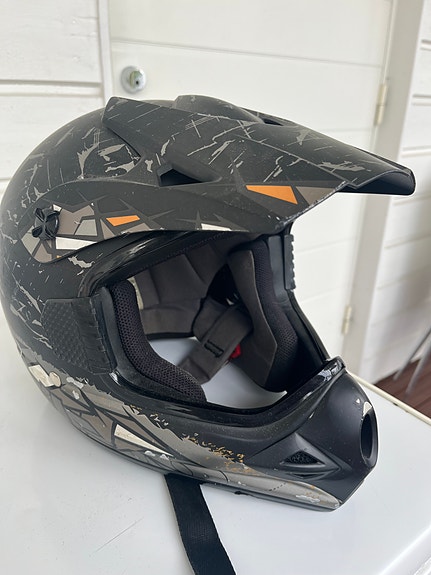 Fox fullface kypärä musta harmaa