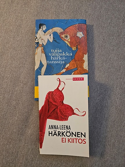 Anna-Leena Härkönen: ei kiitos & Tuija Välipakka: Härkätanssija