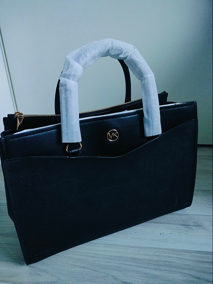 MK satchel EVERLY 100% nahkalaukku