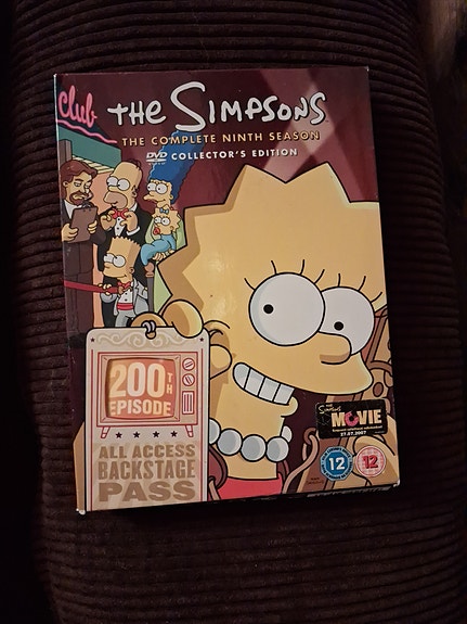 Simpsonit 9.kausi