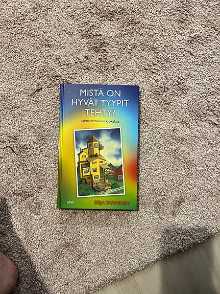 Mistä on hyvät tyypit tehty? -kirja