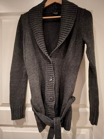 Esprit neule harmaa