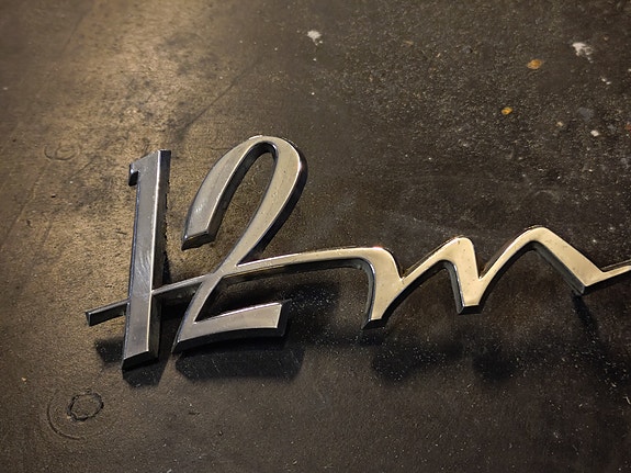 Ford Taunus 12M merkki