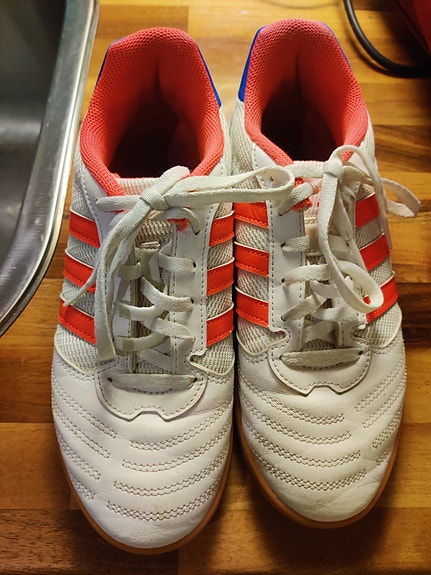 Adidas sisäpelikengät 38