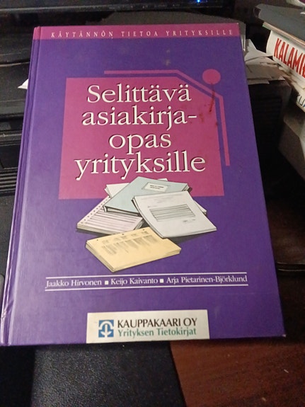 Kauppakaari Oy Selittävä asiakirjaopas yrityksille liiketoiminta ja taloustiede