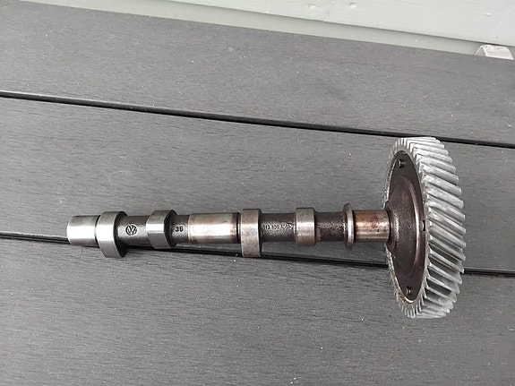 VW kuplan nokka-akseli