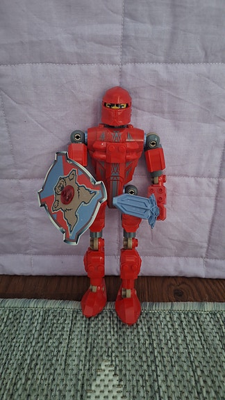 Lego 8785 Knights Kingdom
Santis