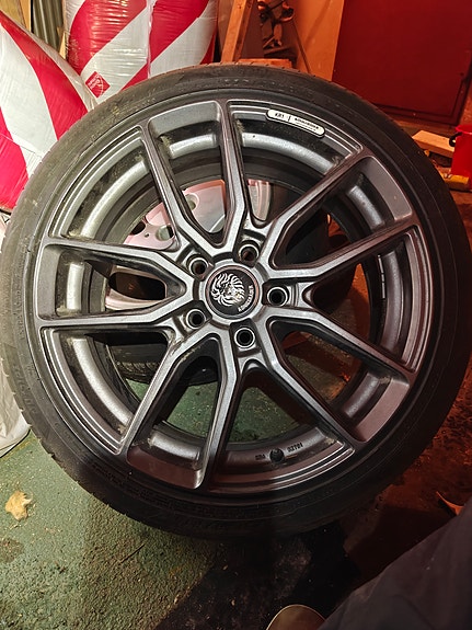Bmw 18" vanteet