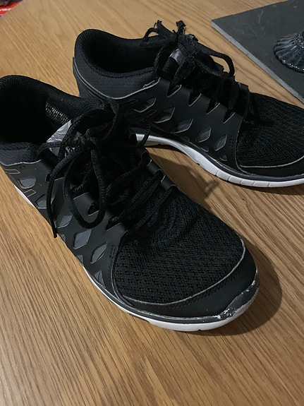 Asics salikengät