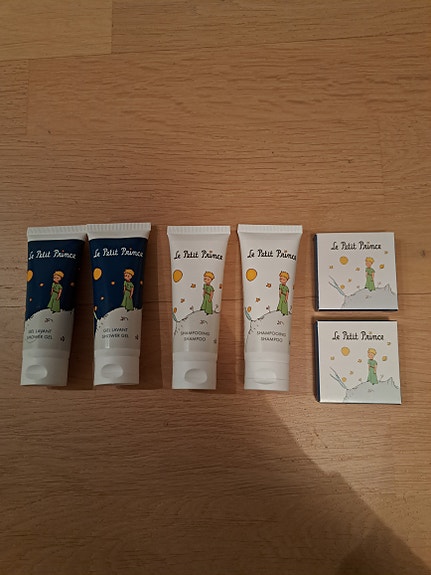 Le Petit Prince - minikokoinen kosmetiikkasetti