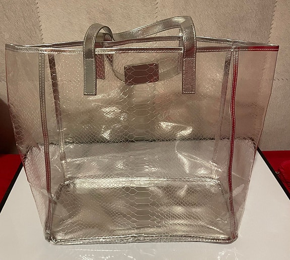 Kaunis laukku - Michael Kors