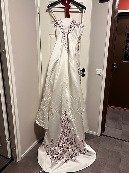 Product image 2 of 8